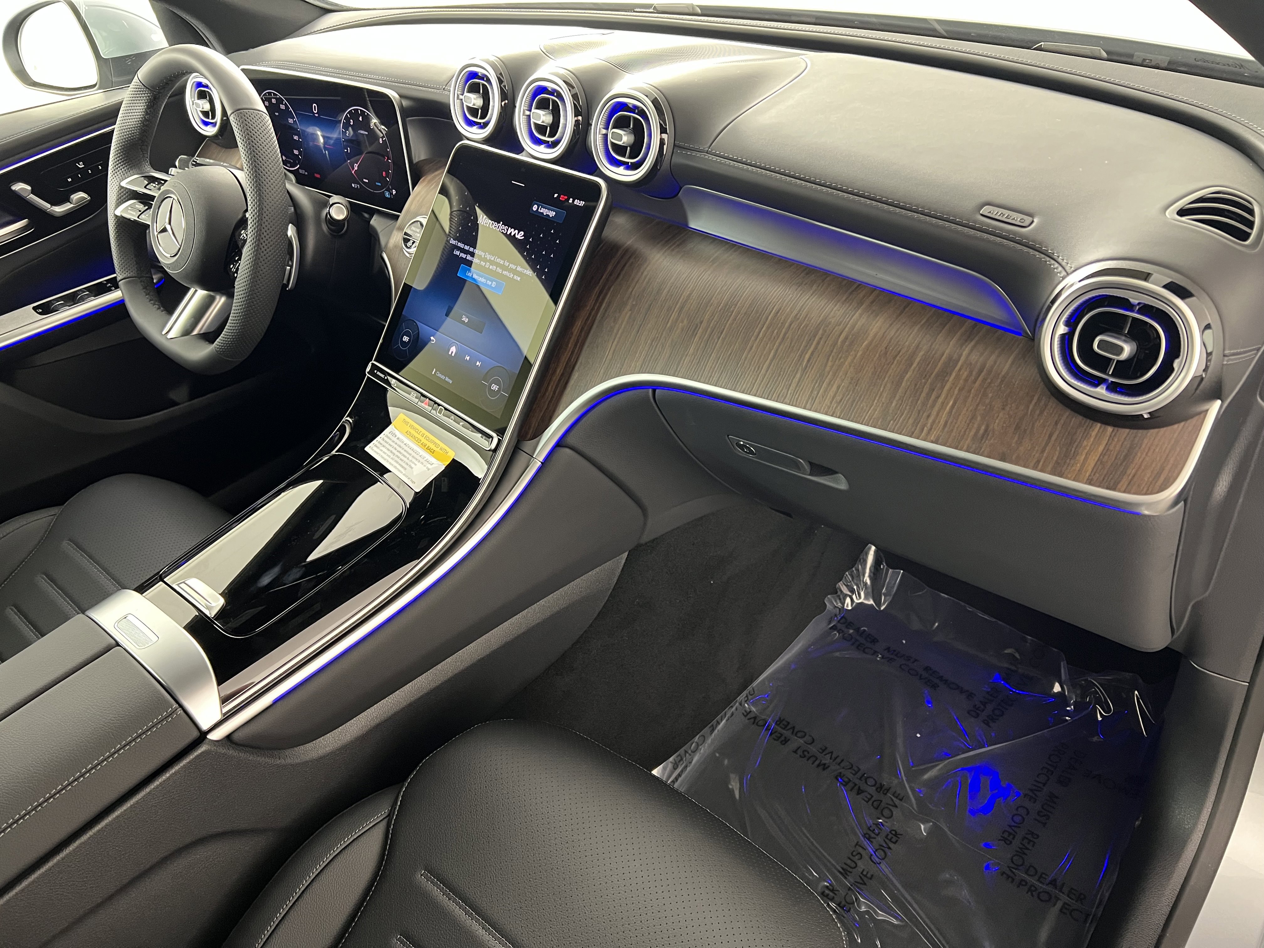 New 2026 Mercedes-Benz GLC 300 4MATIC image 27