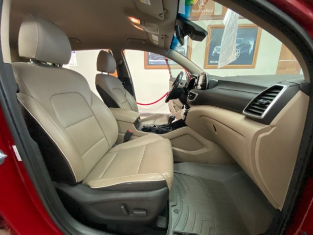 Used 2021 Hyundai Tucson Limited AWD/4WD image 17