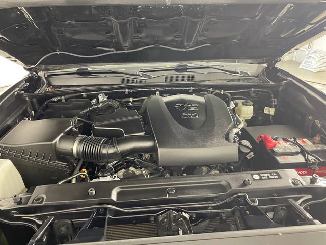 Used 2019 Toyota Tacoma TRD Off-Road RWD image 21