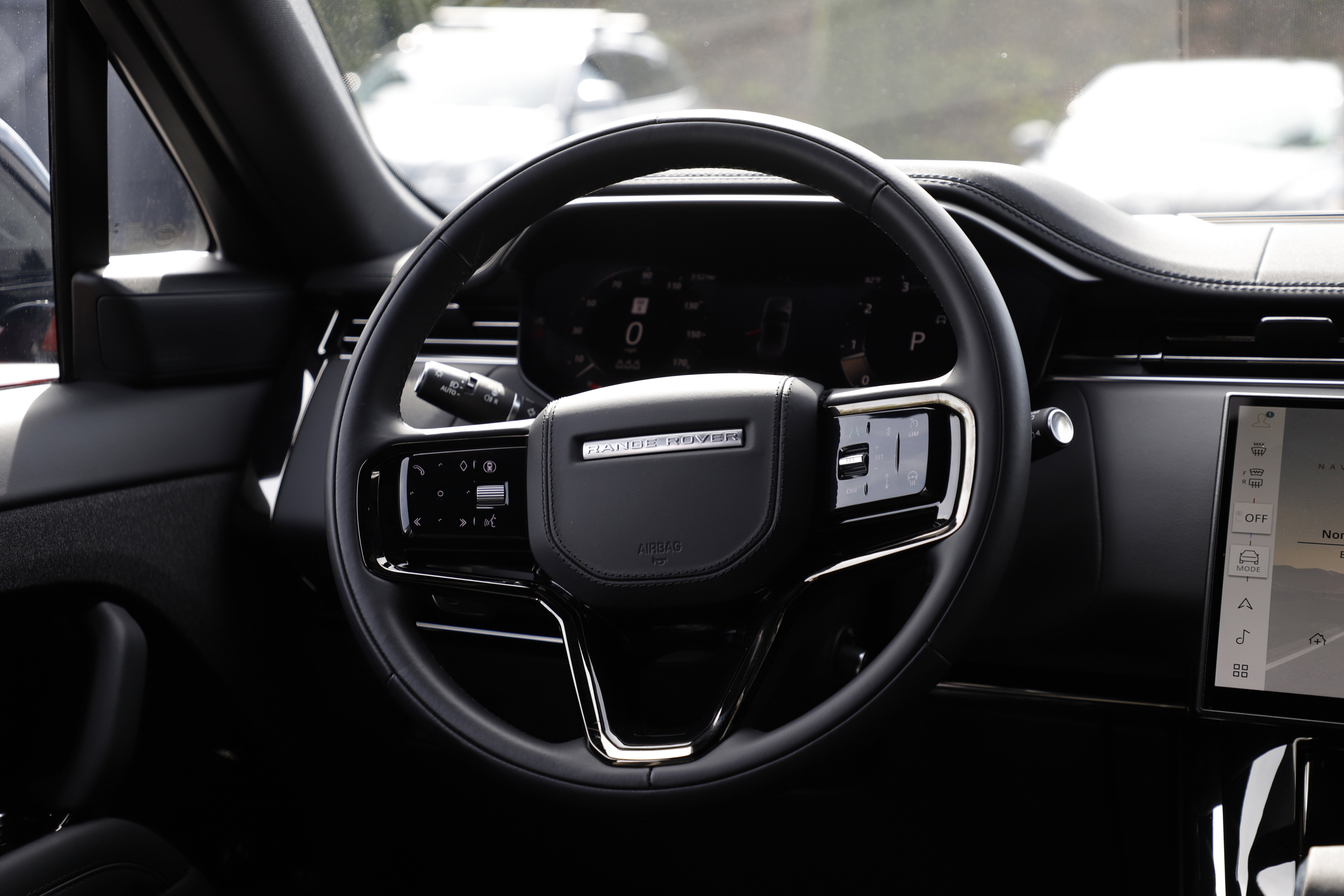 Used 2024 Land Rover Range Rover Sport Dynamic SE AWD/4WD image 15