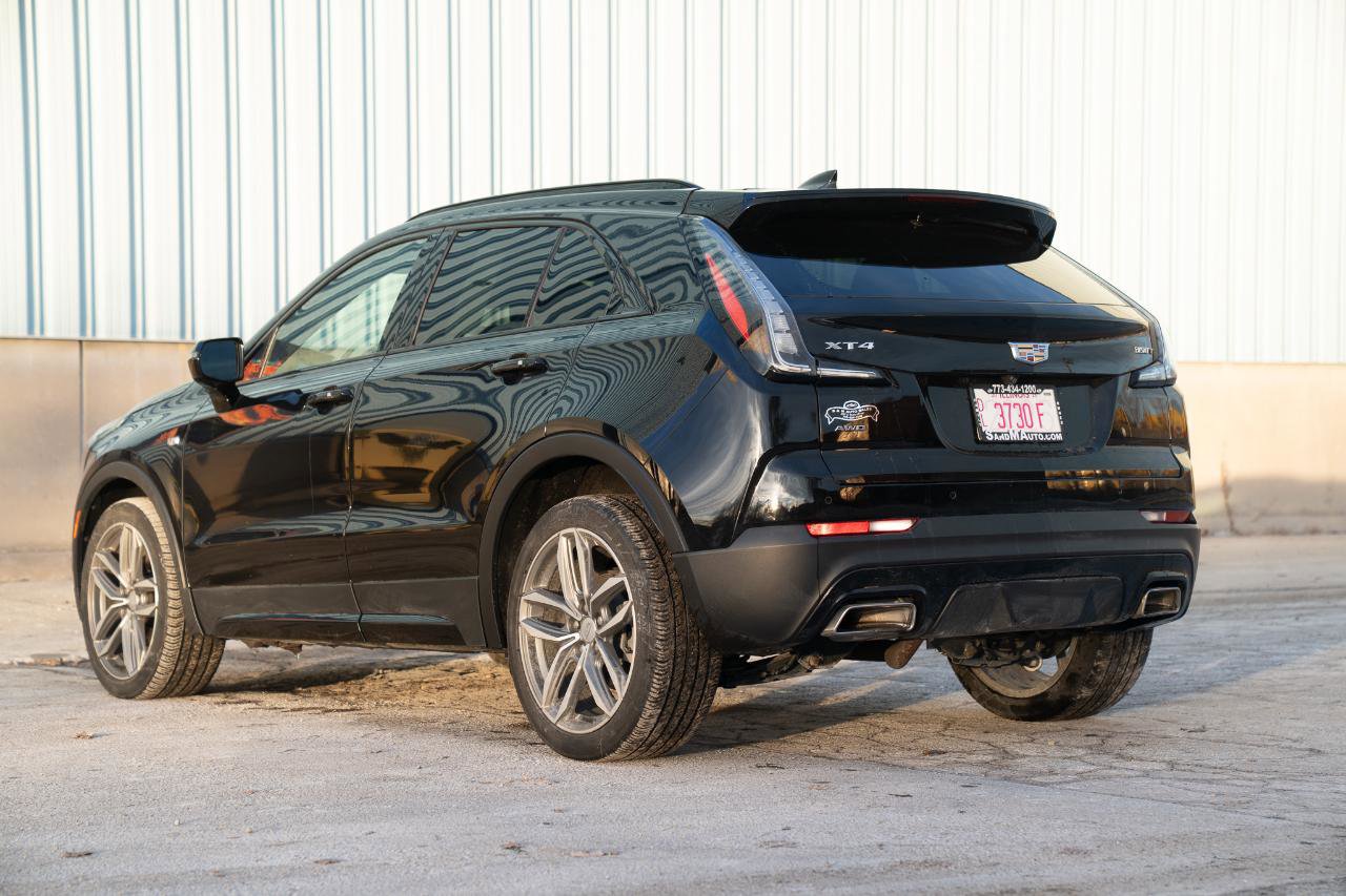 Used 2023 Cadillac XT4 Sport image 15