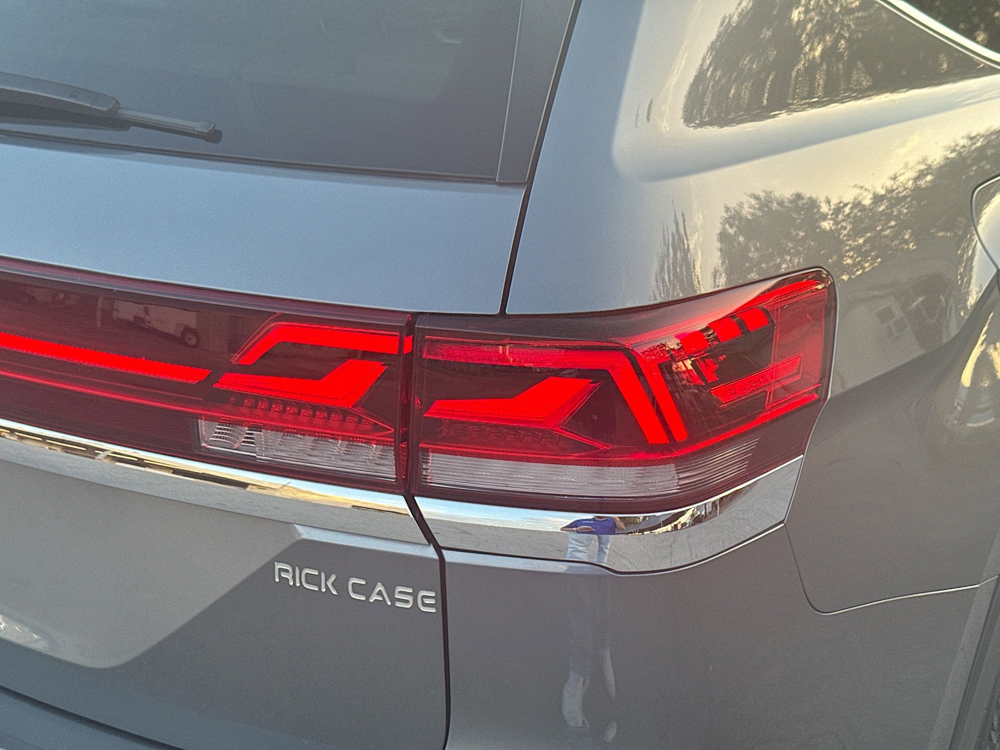 Used 2024 Volkswagen Atlas SE image 27