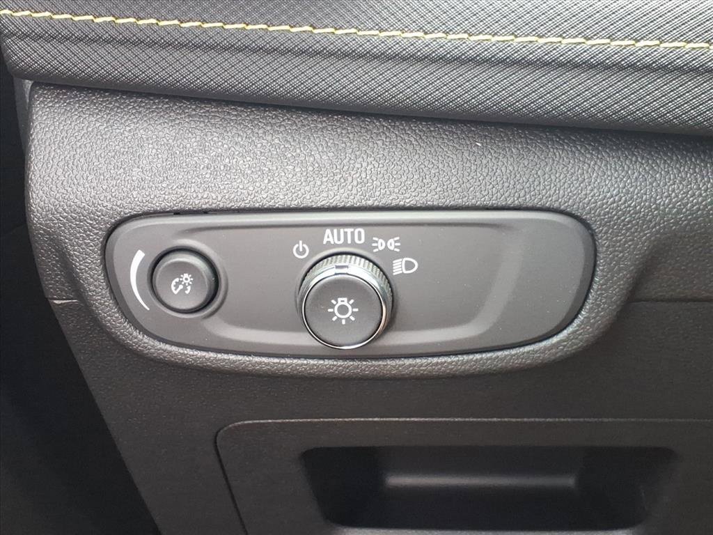 New 2026 Chevrolet TrailBlazer ACTIV w/ Convenience Package FWD image 16