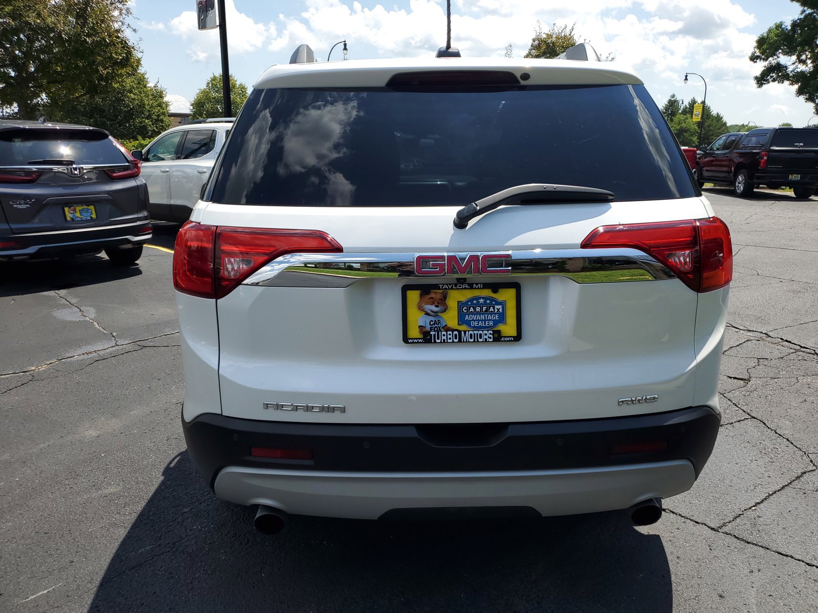 Used 2019 GMC Acadia SLT image 6