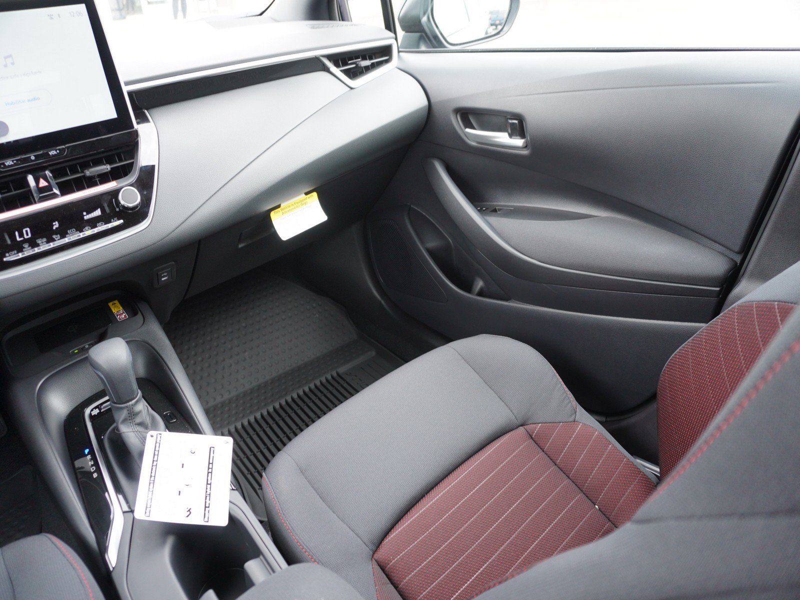 New 2026 Toyota Corolla SE FWD image 13