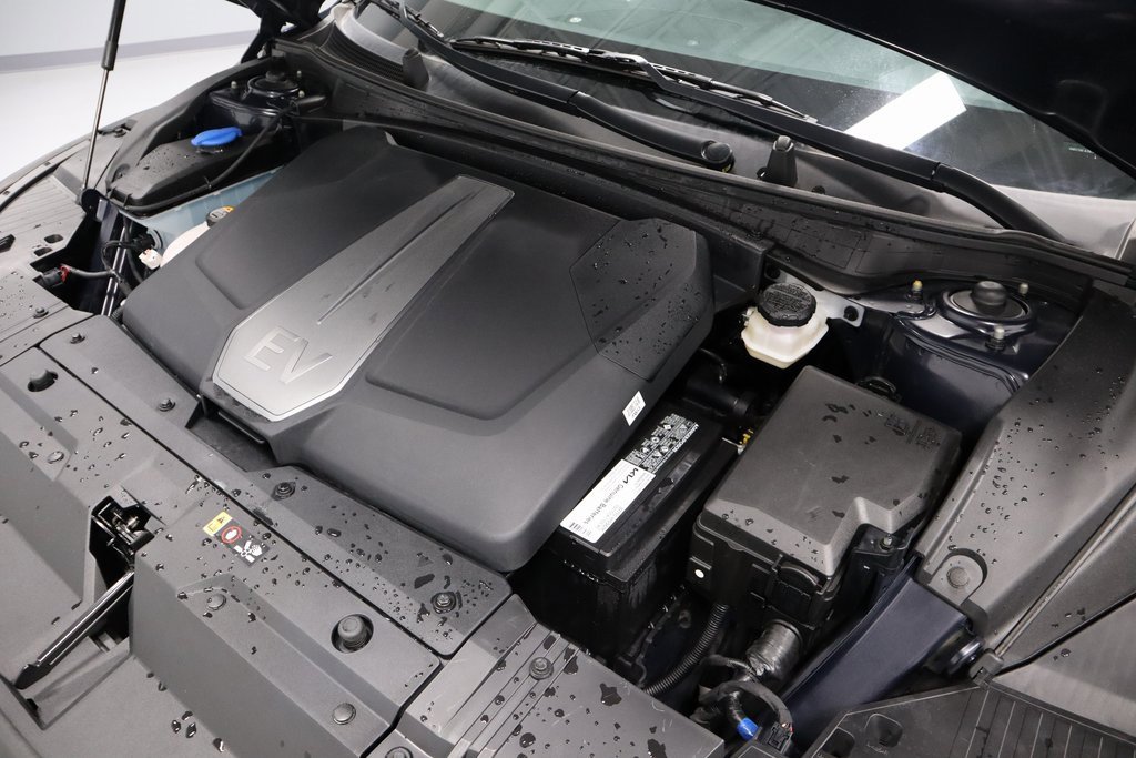 Used 2022 Kia EV6 Wind image 14