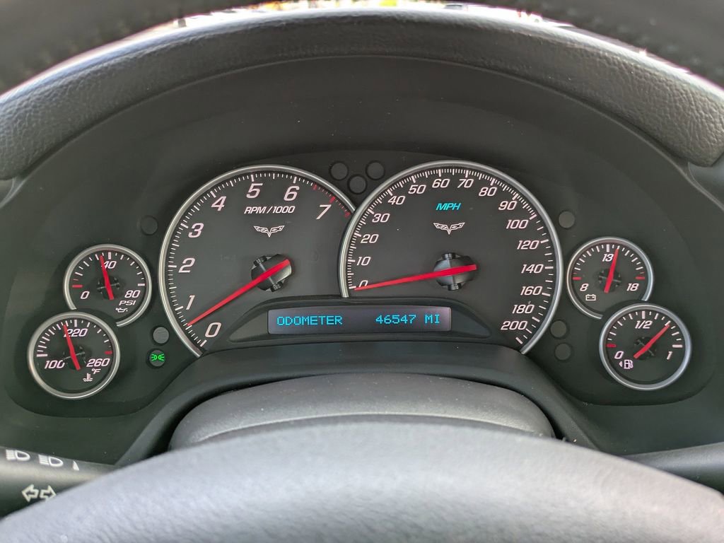 Used 2011 Chevrolet Corvette Grand Sport w/ Preferred Equipment Group image 24