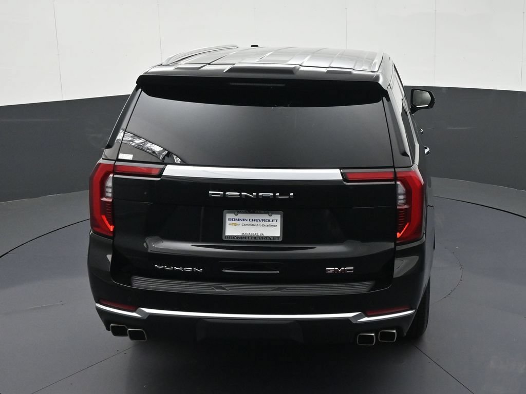 Used 2025 GMC Yukon Denali AWD/4WD image 26
