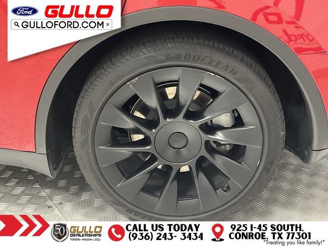 Used 2023 Tesla Model Y Long Range AWD/4WD image 30