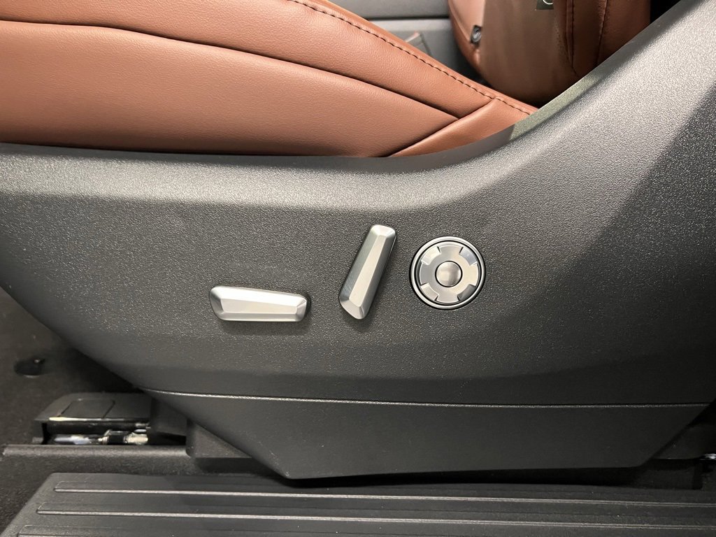 New 2026 Lincoln Navigator L Reserve image 36