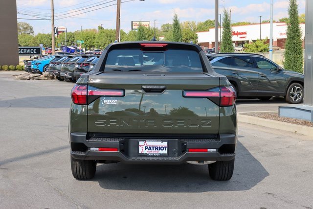 New 2025 Hyundai Santa Cruz SEL image 4
