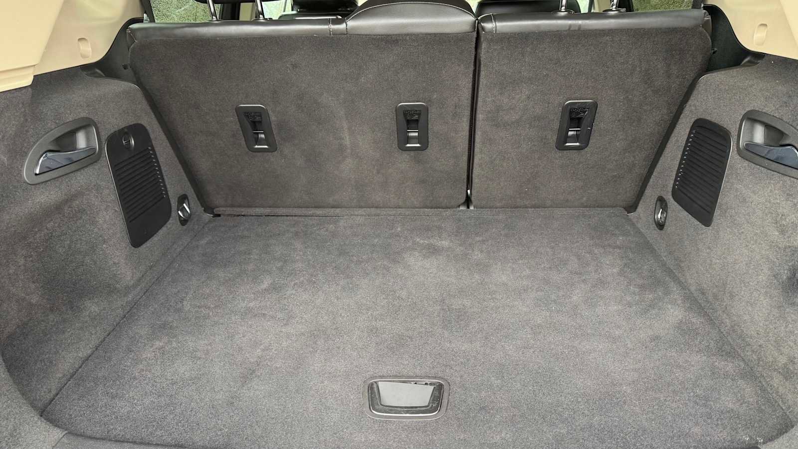 Used 2018 Buick Envision Premium image 27