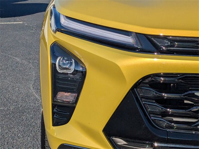 Certified 2024 Chevrolet Trax ACTIV w/ Driver Confidence Package image 11