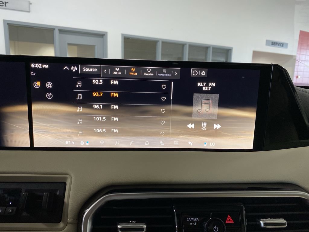 New 2025 Nissan Armada Platinum Reserve image 21