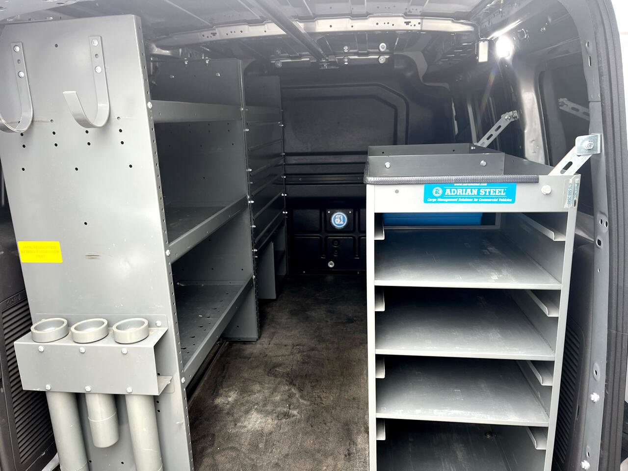 Used 2021 Ford Transit Connect XLT image 18