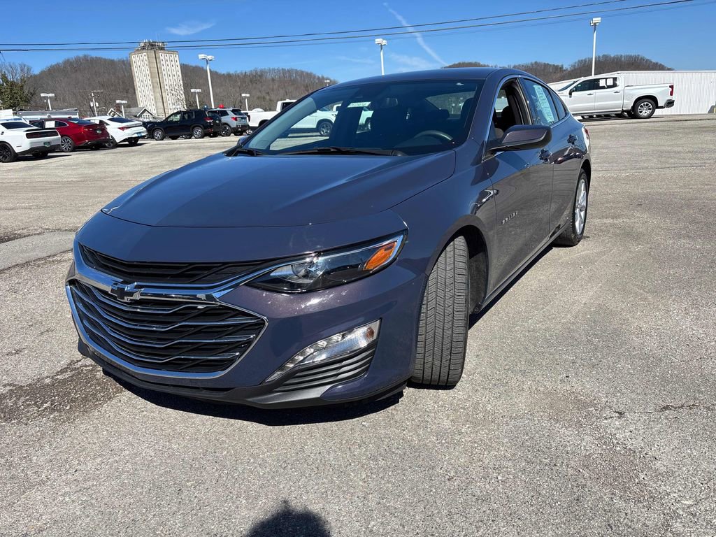 Used 2025 Chevrolet Malibu LT video 2