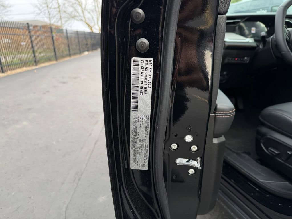 New 2026 Jeep Cherokee Limited image 28