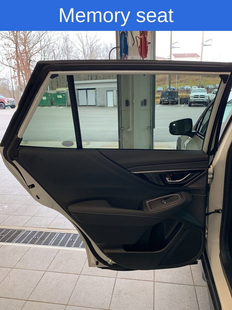 Certified 2025 Subaru Outback Limited AWD/4WD image 11