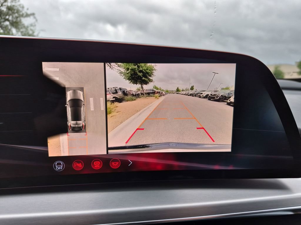 New 2026 Cadillac Lyriq V image 26