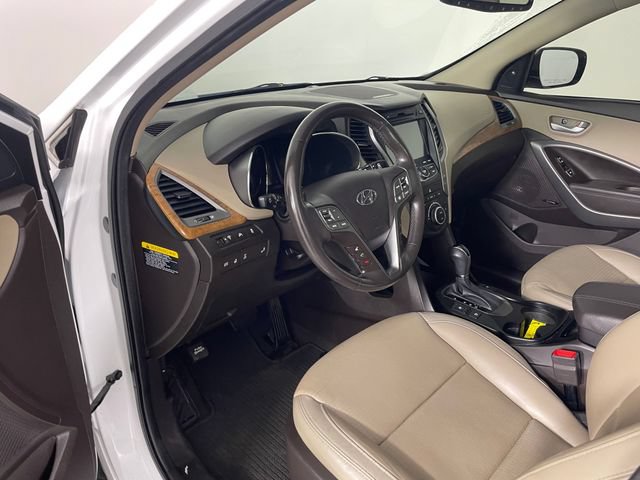 Used 2016 Hyundai Santa Fe Sport 2.0T w/ Option Group 05 AWD/4WD image 3