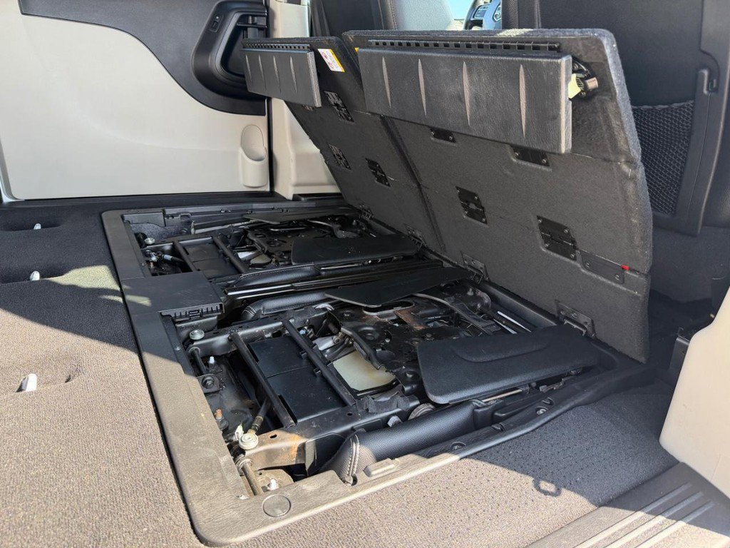 Used 2018 Dodge Grand Caravan SXT image 46