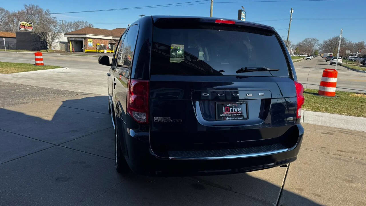 Used 2013 Dodge Grand Caravan SE image 6