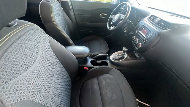 Used 2014 Kia Soul + w/ UVO w/Eservices Package FWD image 12