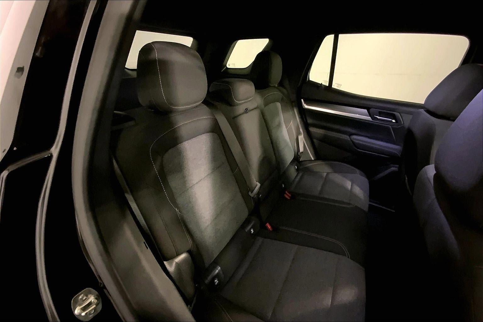 Used 2025 GMC Terrain Elevation AWD/4WD image 23