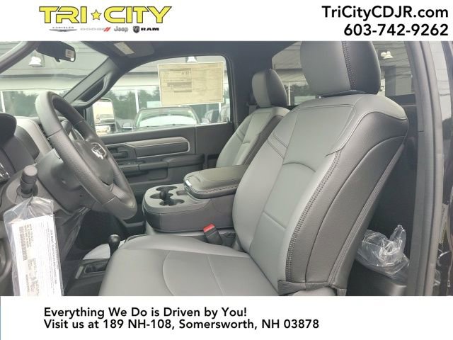 New 2024 RAM 3500 Tradesman image 24