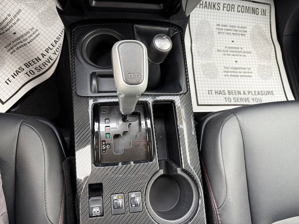 Used 2024 Toyota 4Runner TRD Off-Road Premium image 23