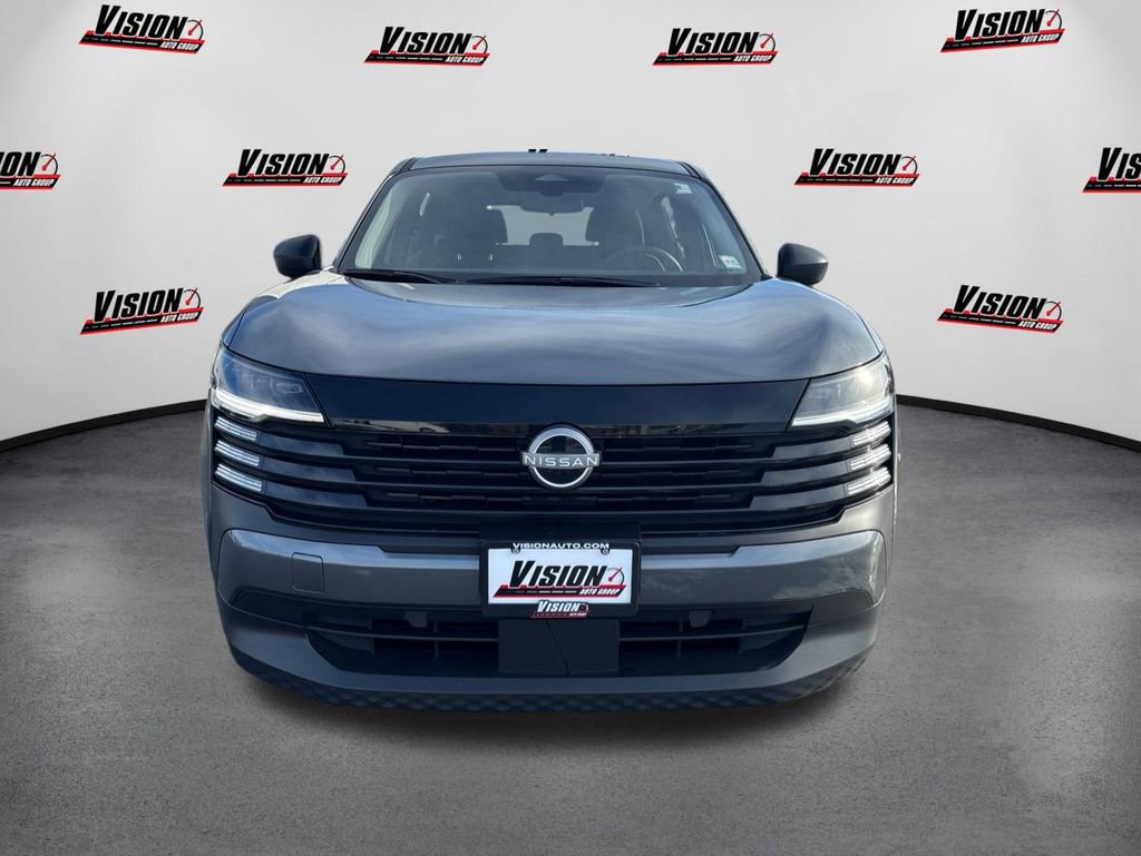 Used 2025 Nissan Kicks S image 2