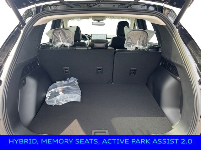 New 2024 Ford Escape SE w/ PHEV Premium Package image 6