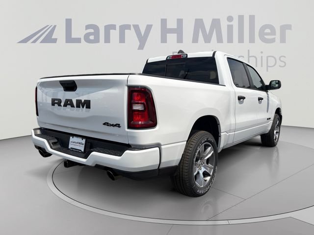 New 2026 RAM 1500 Express AWD/4WD image 5