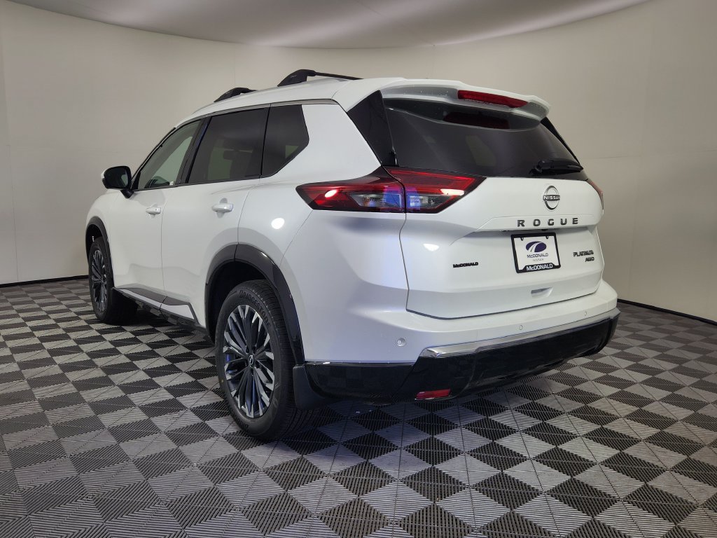 New 2026 Nissan Rogue Platinum AWD/4WD image 3