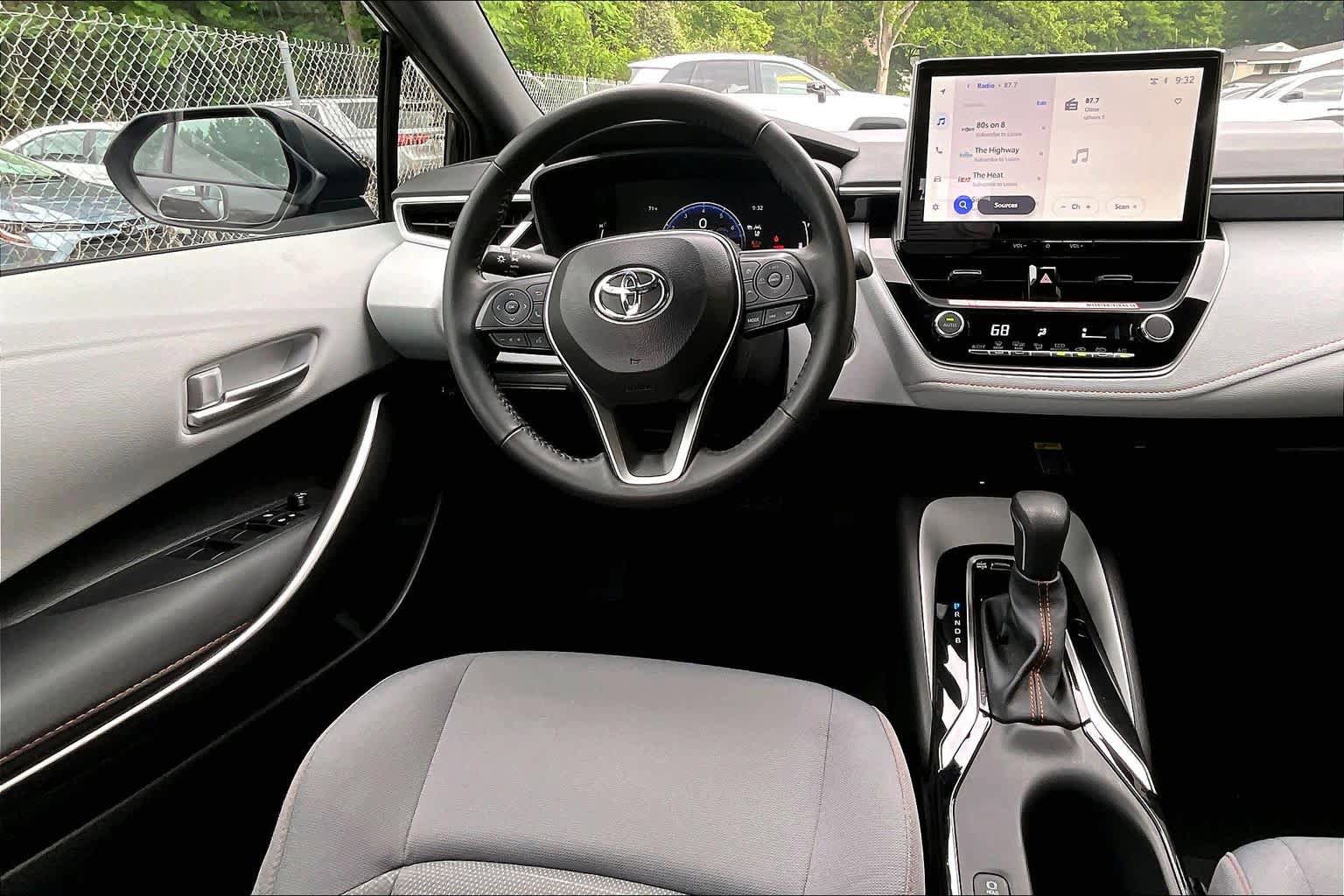 Used 2025 Toyota Corolla FX w/ Convenience Package FWD image 6