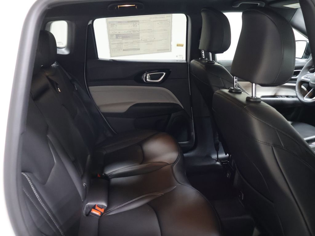 New 2026 Jeep Compass Limited AWD/4WD image 16