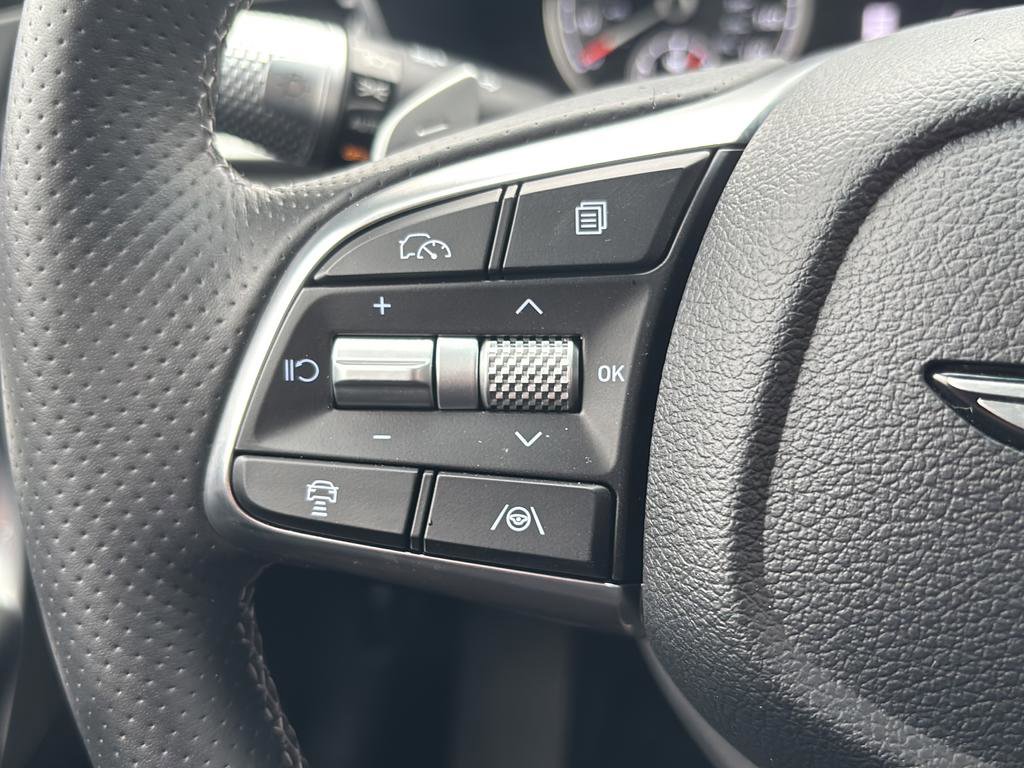 Used 2026 Genesis G70 2.5T Prestige image 26