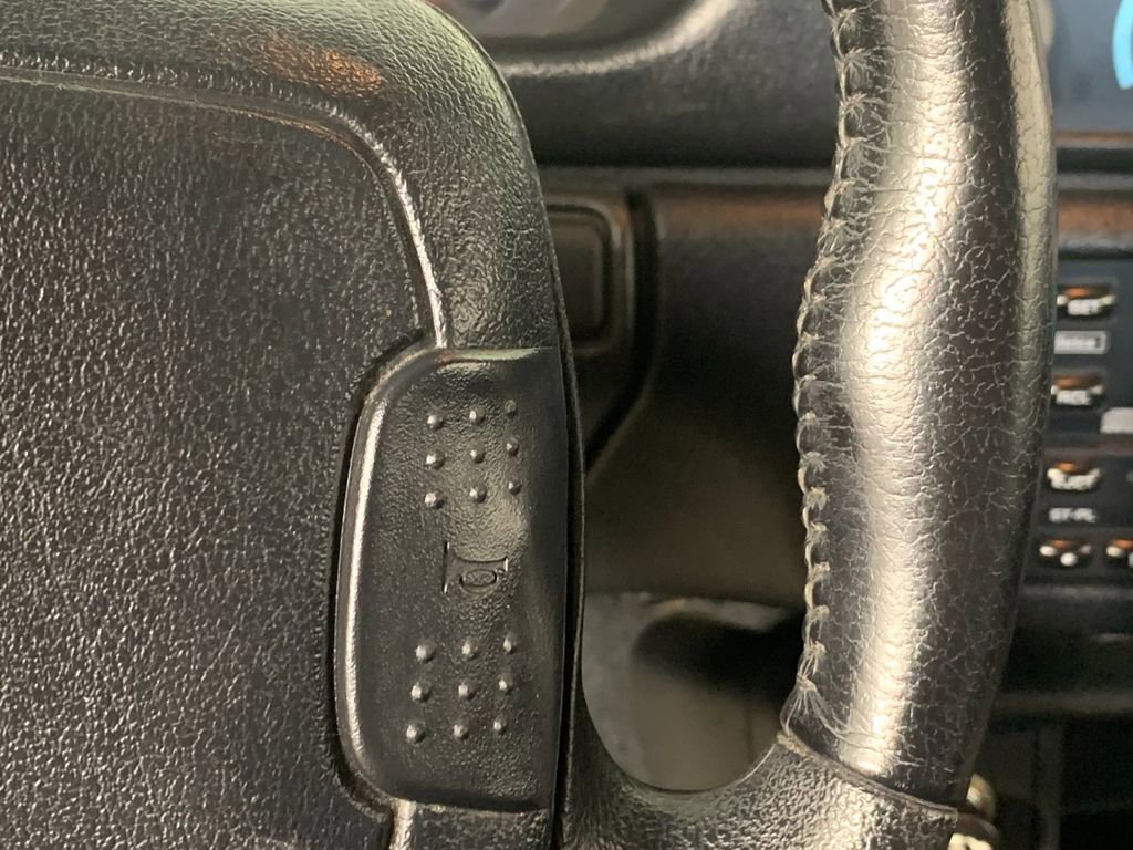 Used 1994 Chevrolet Camaro Z28 image 22