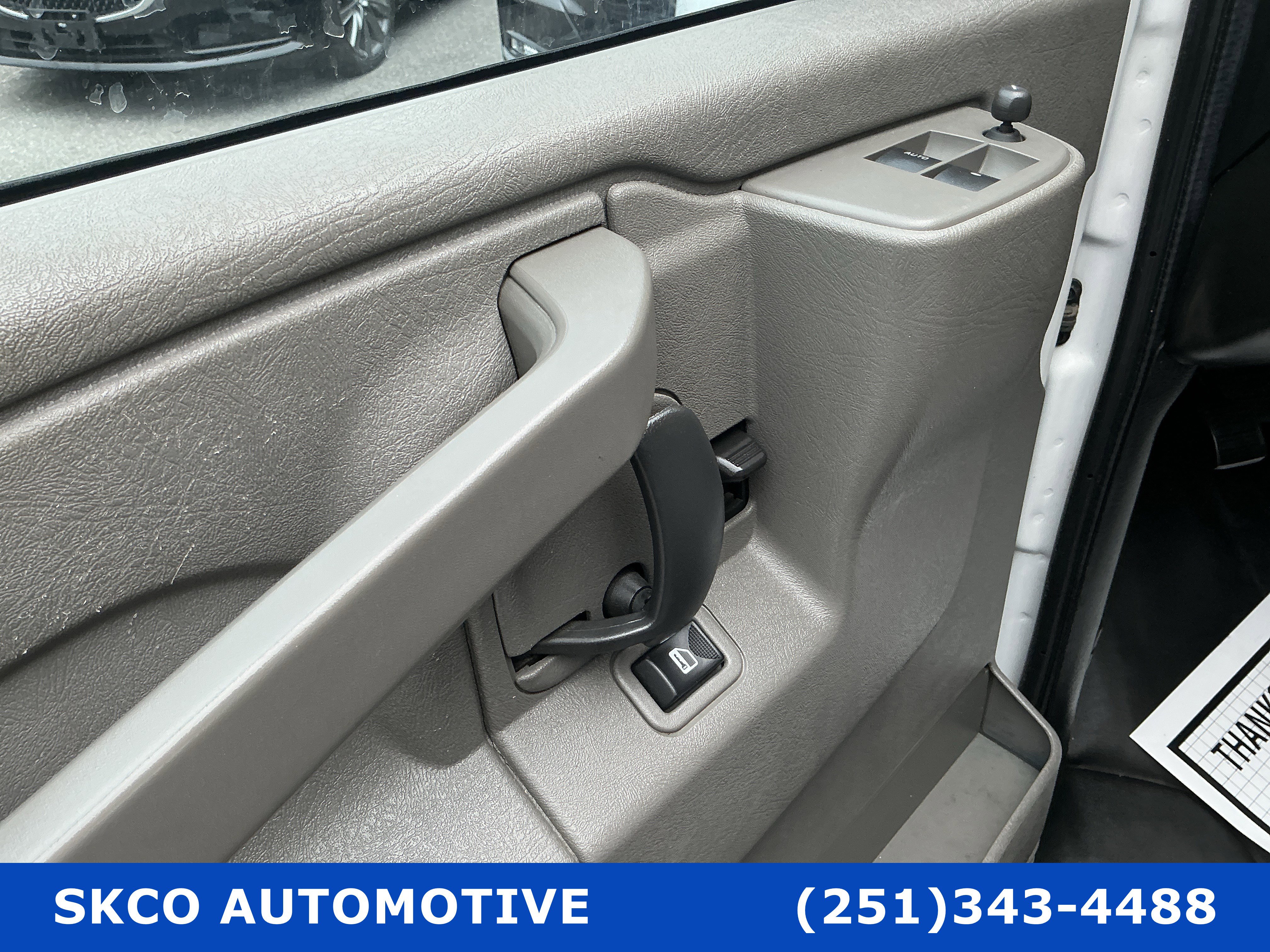 Used 2022 Chevrolet Express 2500 w/ Driver Convenience Package RWD image 22