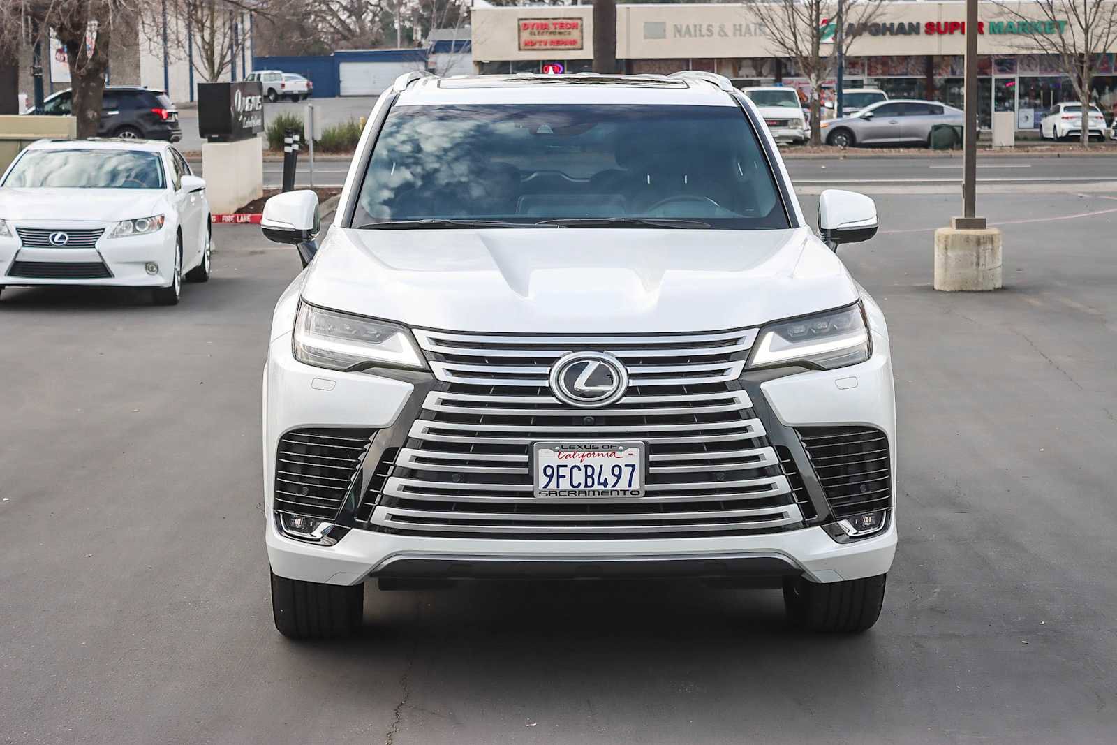 Used 2023 Lexus LX 600 4WD w/ Ultra Luxury Package image 6