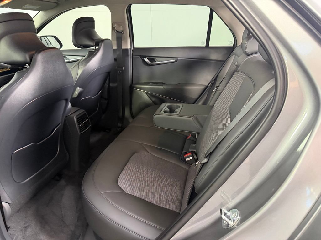 Used 2025 Kia Niro Wind w/ Wind Preserve Package FWD image 24