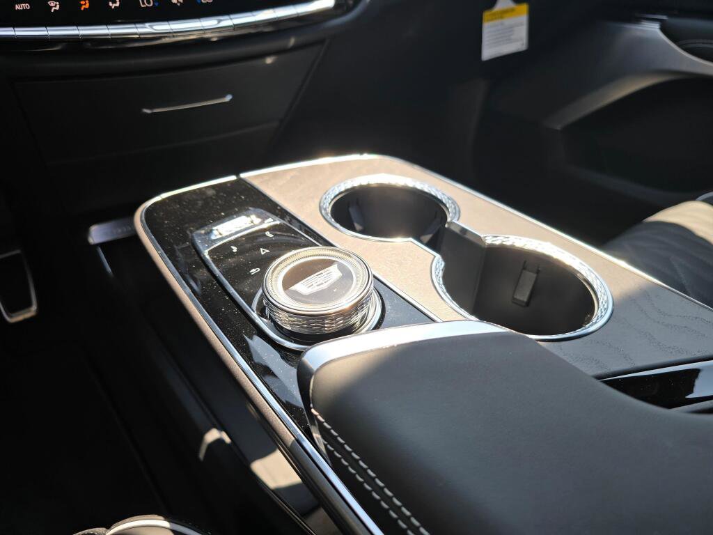 New 2026 Cadillac Lyriq V image 22