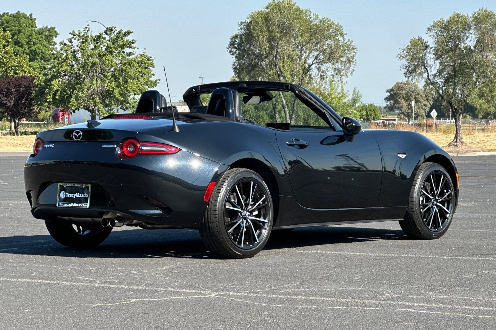 New 2025 MAZDA MX-5 Miata Grand Touring image 4