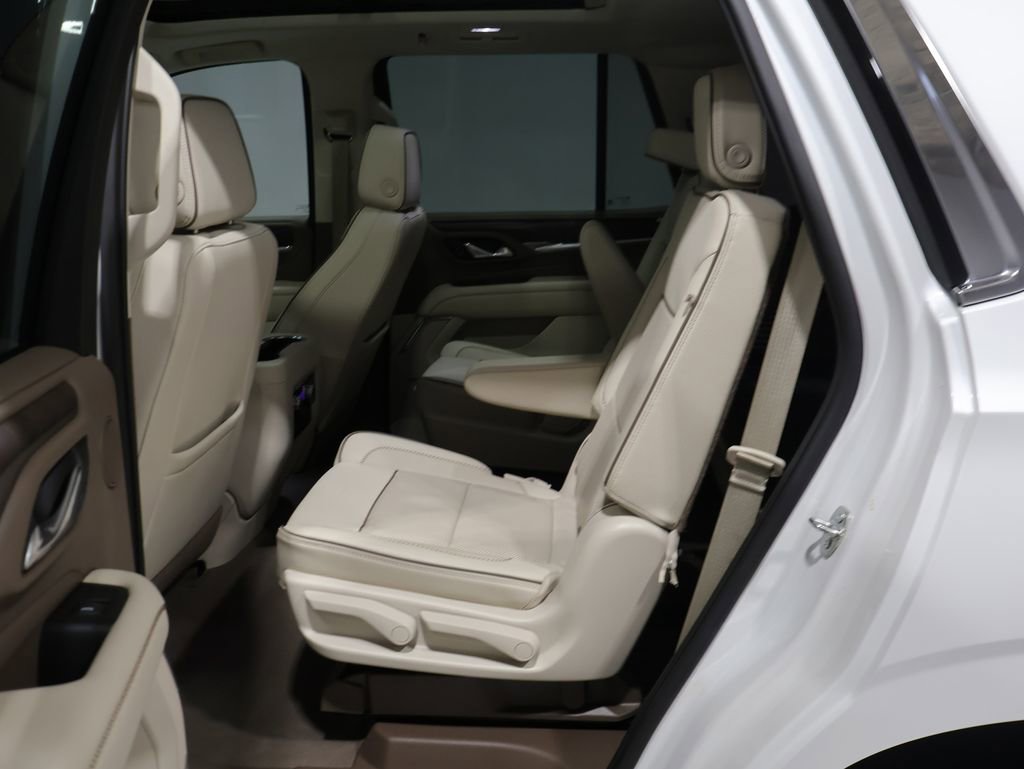 Used 2023 GMC Yukon Denali w/ Max Trailering Package image 7