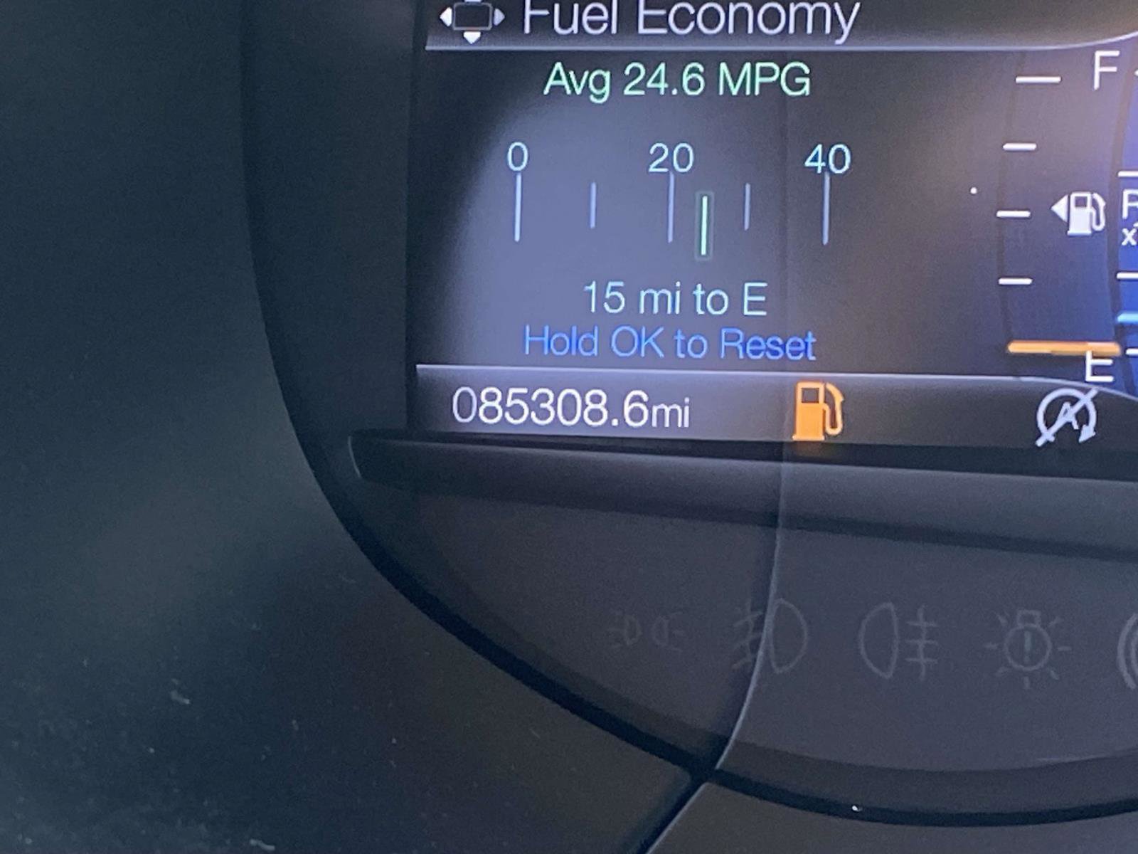 Used 2020 Ford Edge SEL FWD image 23