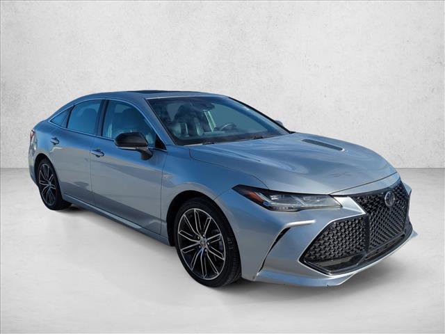 Used 2021 Toyota Avalon Touring video 2