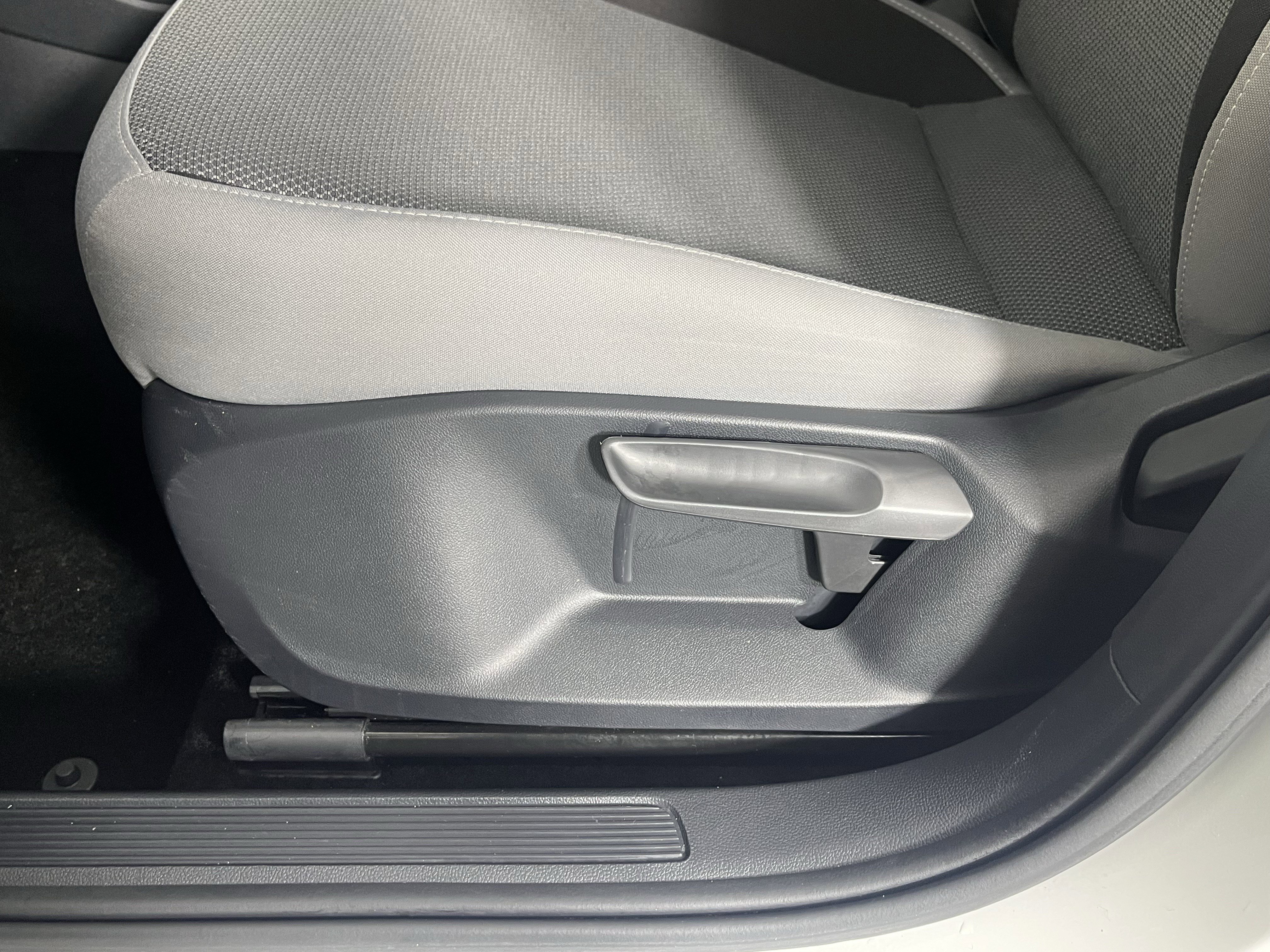 Certified 2023 Volkswagen Taos S w/ Driver Assistance Package image 19