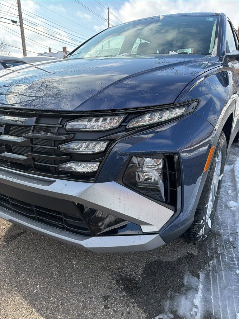 New 2026 Hyundai Tucson SE image 9