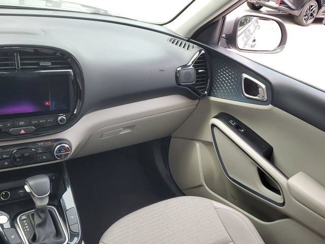 Certified 2023 Kia Soul EX FWD image 16