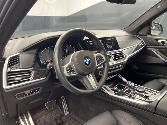 Used 2022 BMW X7 M50i w/ Dynamic Handling Package image 8